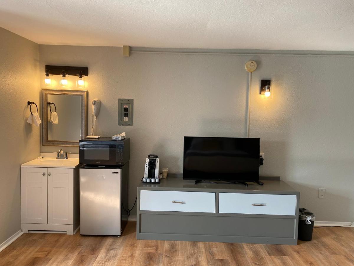 Ways Motel Hampton Εξωτερικό φωτογραφία