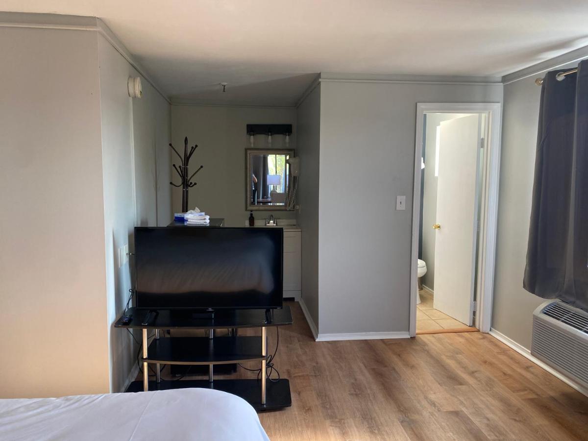Ways Motel Hampton Εξωτερικό φωτογραφία